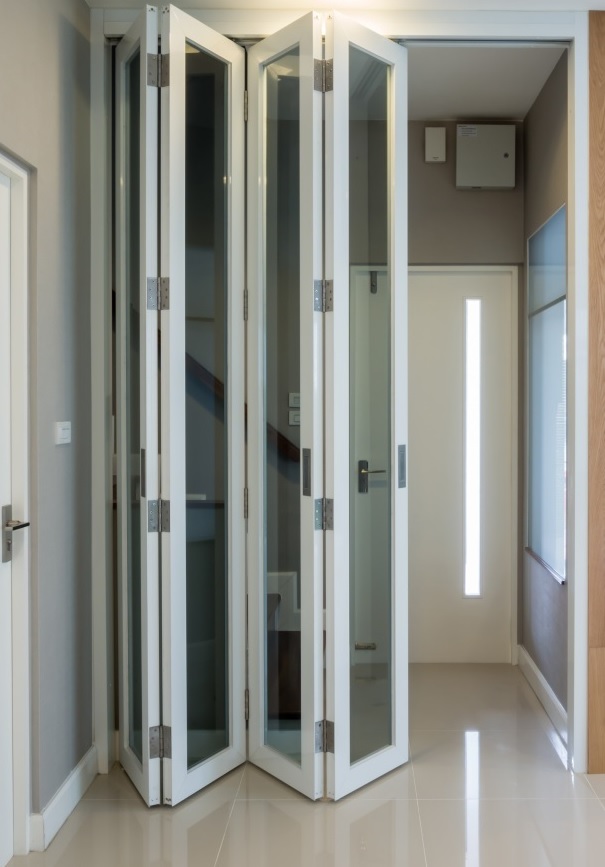bifold door Harlesden, Willesden, NW10